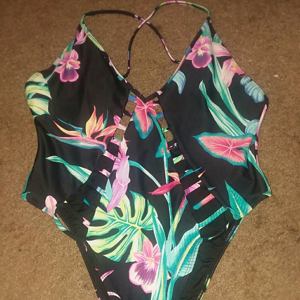 Bathing suit